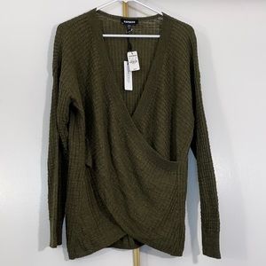 NWT express front wrap lightweight sweater size L Olive green or Army green